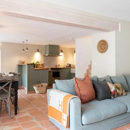 Pretty Historical Village House Grimaud Exterior foto